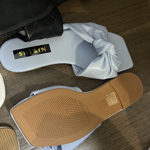 SHEIN shoes - Picture 4 of 5